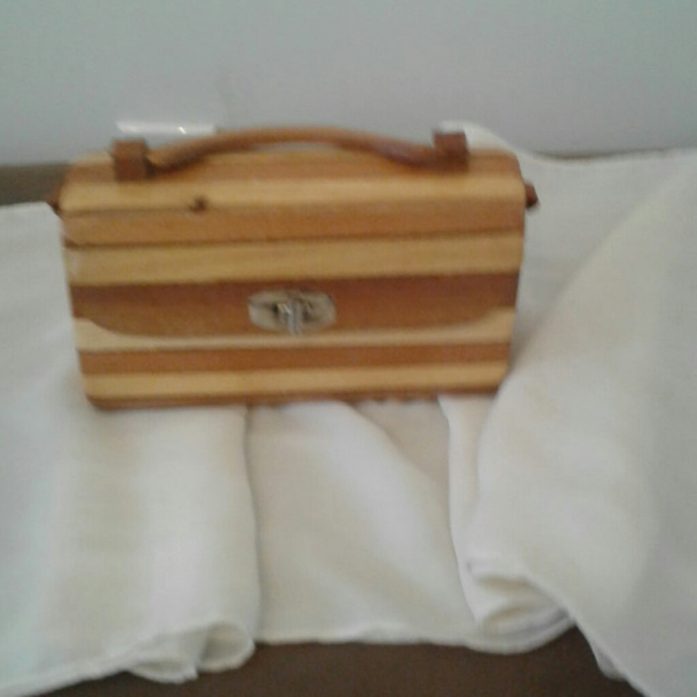 Handbag